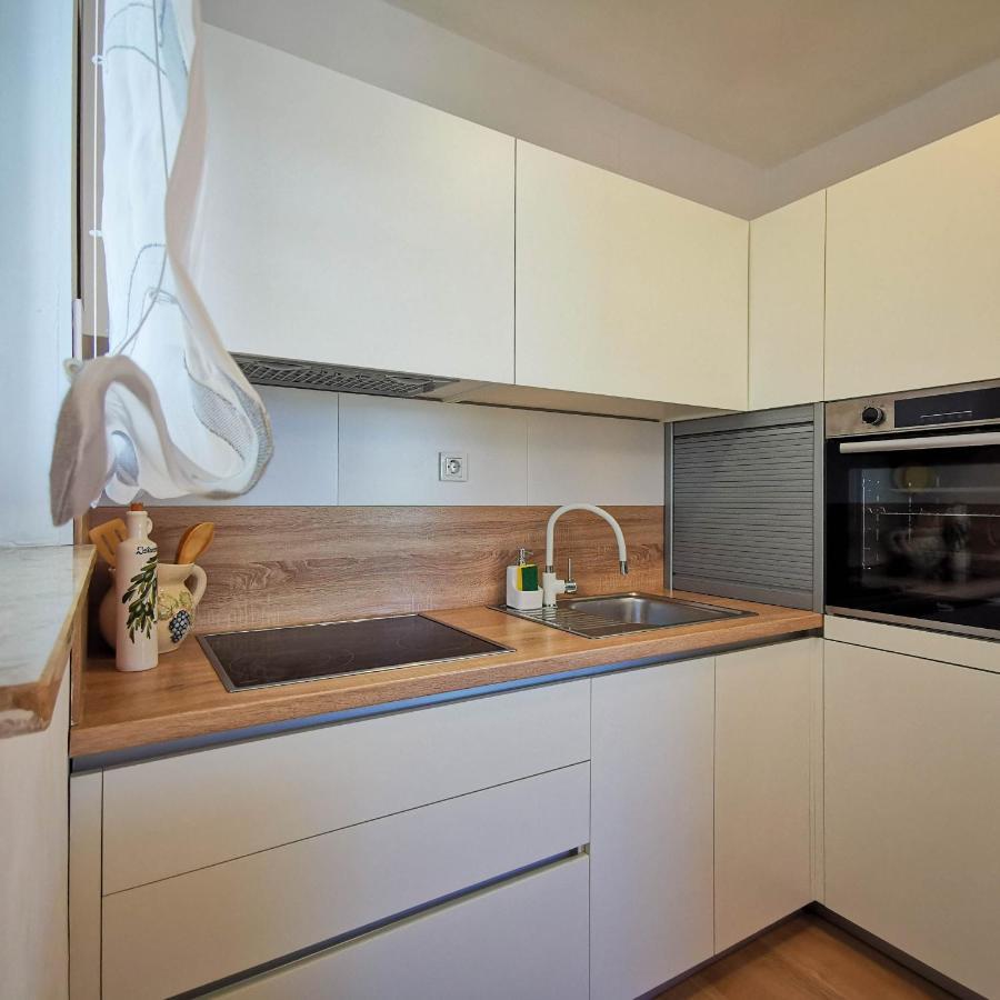 Apartment Лижнян Экстерьер фото